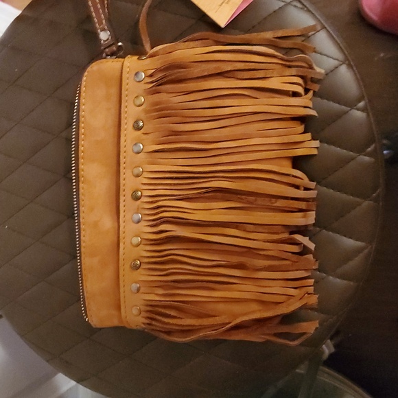 [Never Used] Patricia Nash Tan Suede Leather Fringe  Purse With Studded Accents - Picture 4 of 6